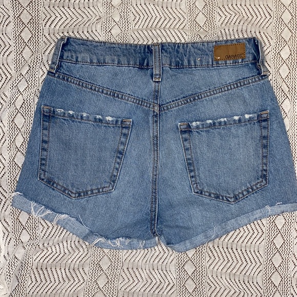 Mom Shorts - Picture 3 of 3